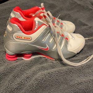 Womens Nike Shox